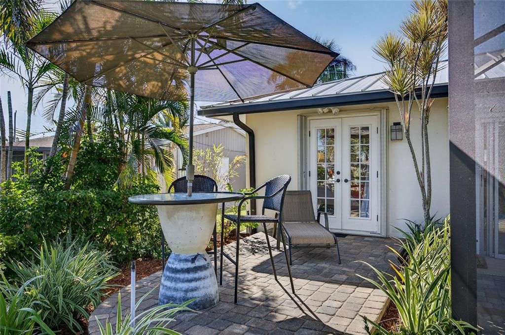 For Sale: $549,000 (3 beds, 2 baths, 1706 Square Feet)