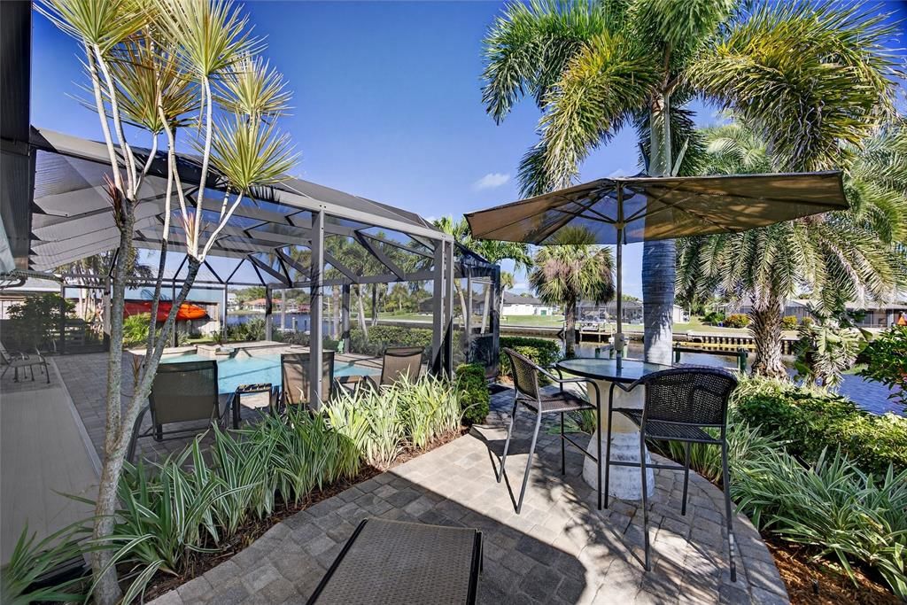 For Sale: $549,000 (3 beds, 2 baths, 1706 Square Feet)