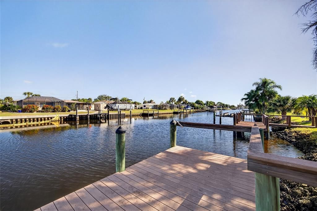 For Sale: $549,000 (3 beds, 2 baths, 1706 Square Feet)