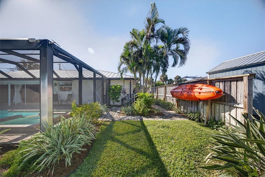 For Sale: $549,000 (3 beds, 2 baths, 1706 Square Feet)