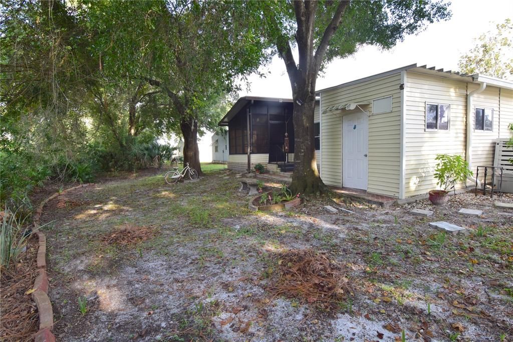 待售: $89,900 (2 贝兹, 2 浴室, 1152 平方英尺)