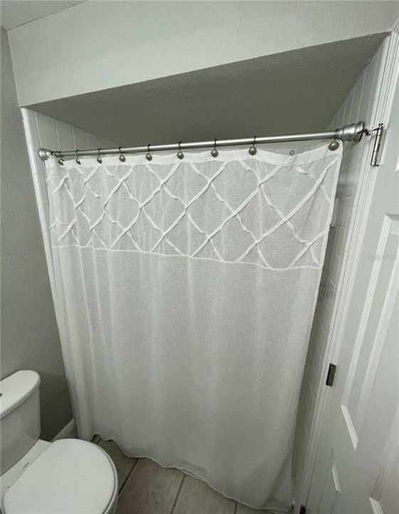 For Rent: $2,000 (2 beds, 2 baths, 954 Square Feet)