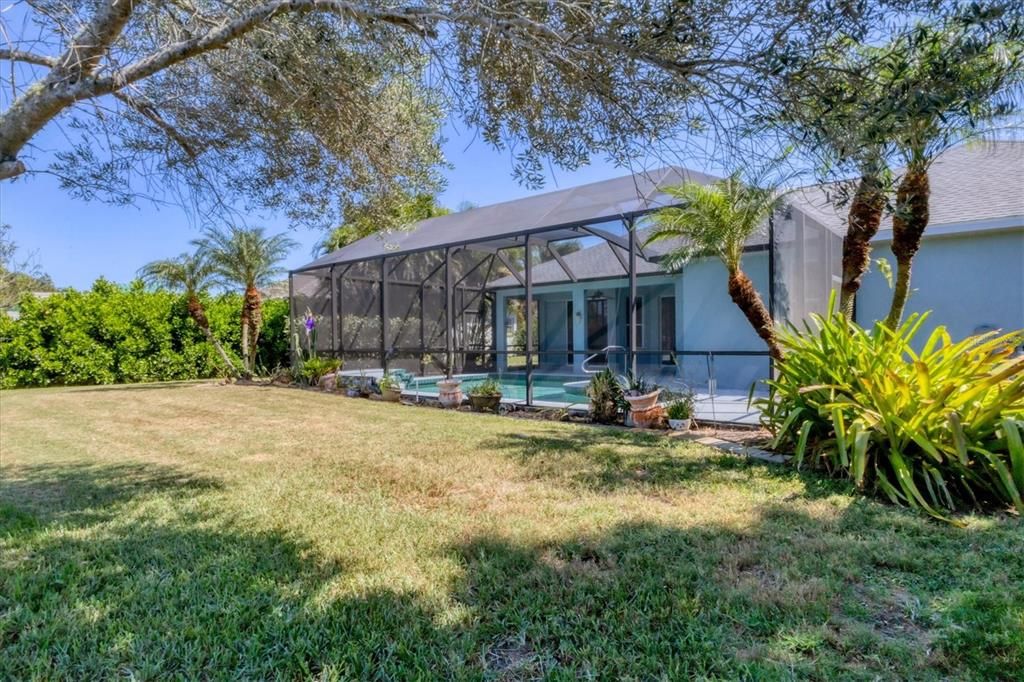 Activo con contrato: $399,000 (4 camas, 2 baños, 2144 Pies cuadrados)