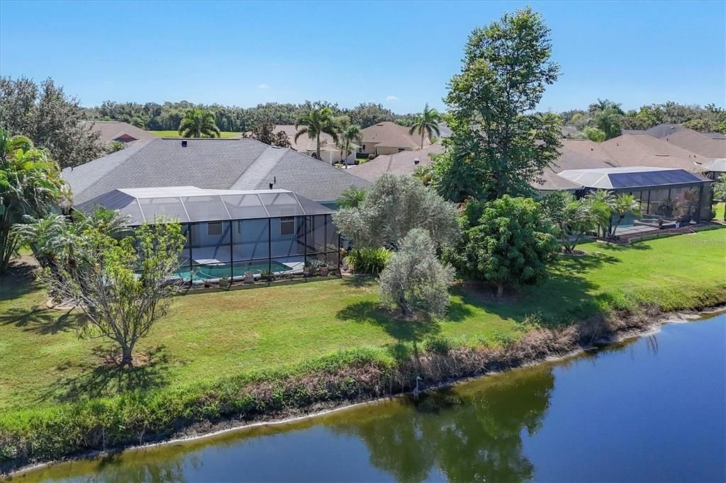 Activo con contrato: $399,000 (4 camas, 2 baños, 2144 Pies cuadrados)