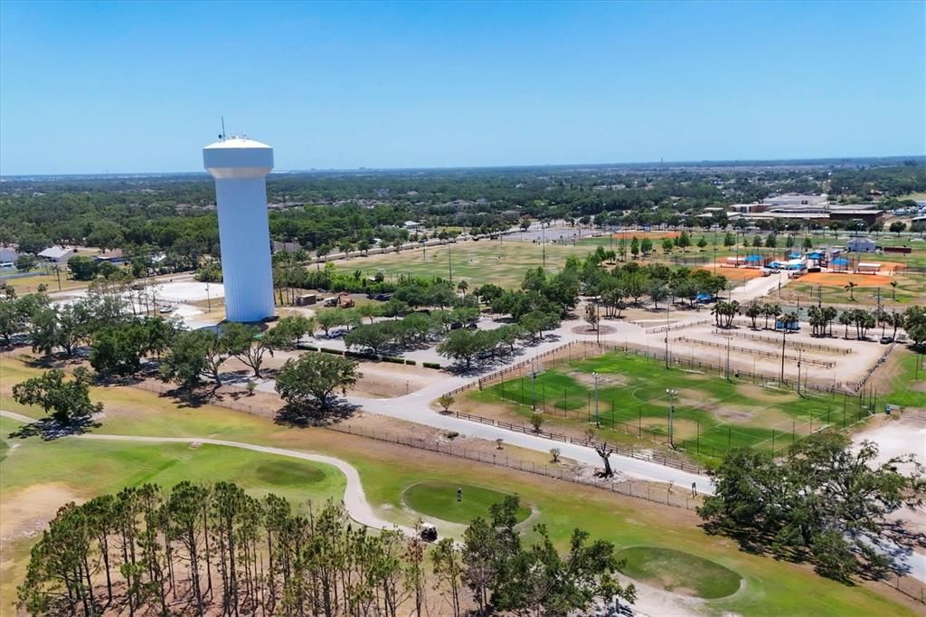 Activo con contrato: $399,000 (4 camas, 2 baños, 2144 Pies cuadrados)