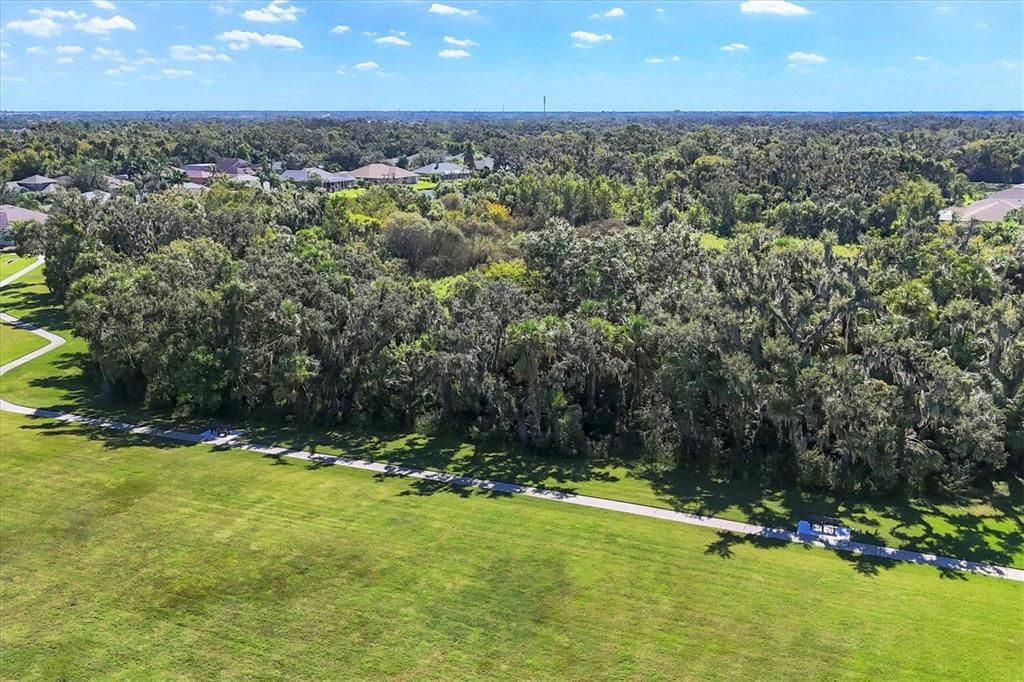 Activo con contrato: $399,000 (4 camas, 2 baños, 2144 Pies cuadrados)