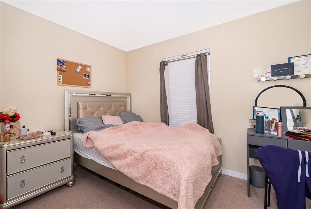 For Rent: $2,250 (3 beds, 2 baths, 1549 Square Feet)