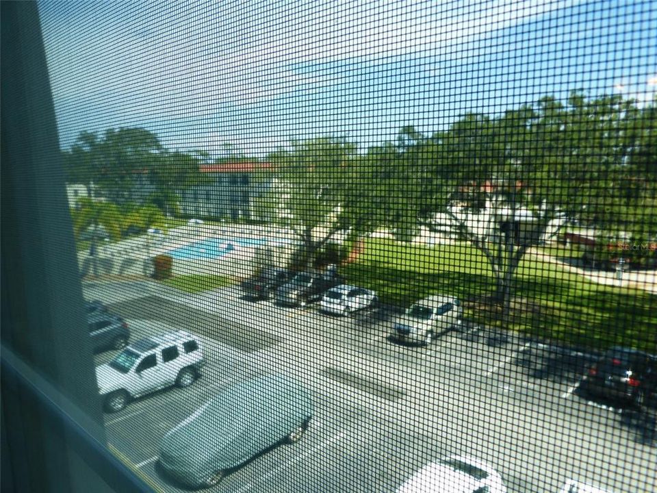 出租: $2,995 (2 贝兹, 1 浴室, 930 平方英尺)