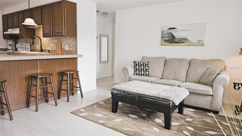 В аренду: $2,900 (2 спален, 1 ванн, 957 Квадратных фут)