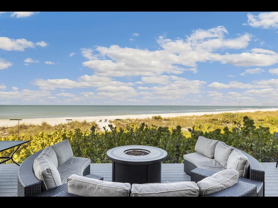 待售: $899,000 (1 贝兹, 1 浴室, 730 平方英尺)