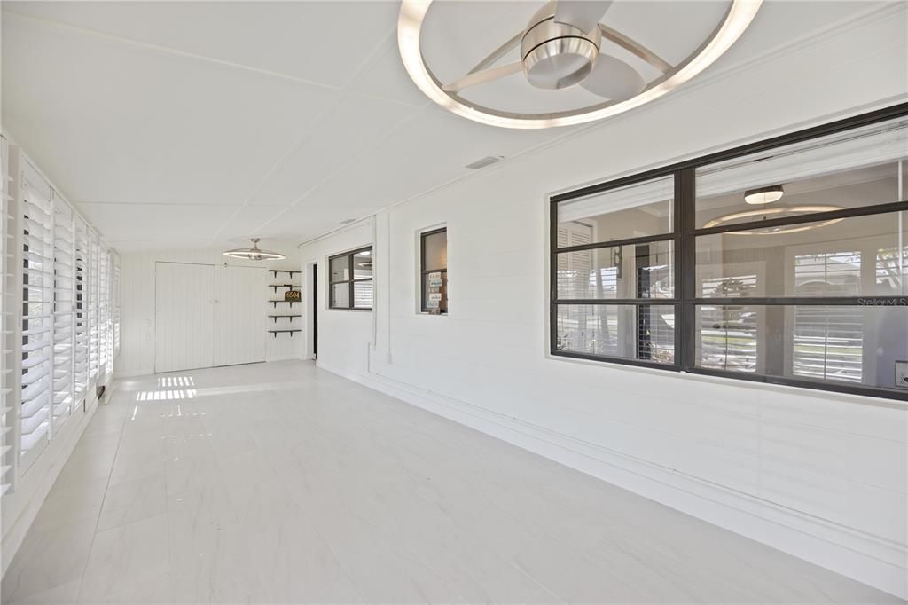 待售: $443,000 (2 贝兹, 2 浴室, 1242 平方英尺)