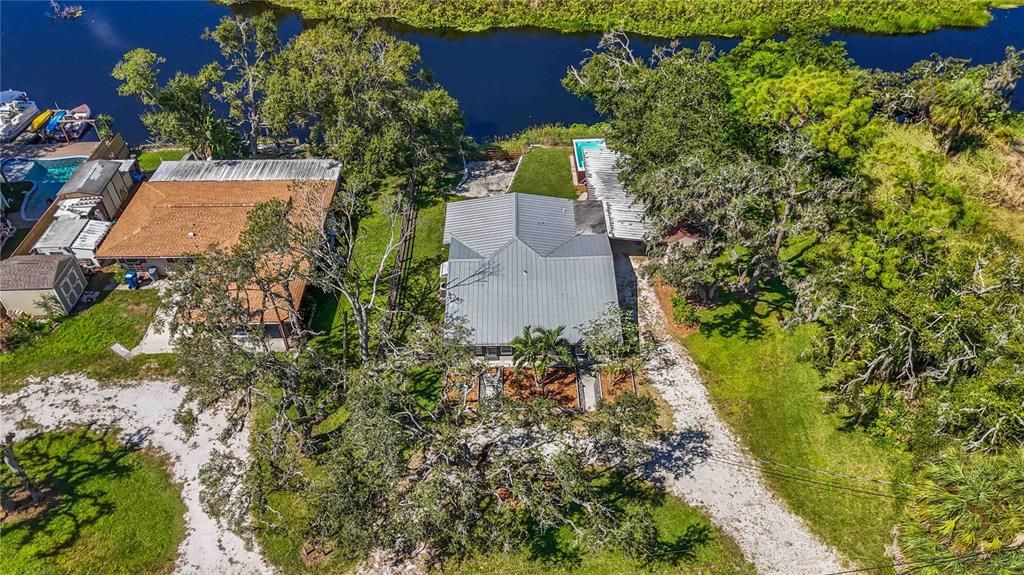 待售: $443,000 (2 贝兹, 2 浴室, 1242 平方英尺)