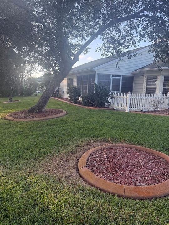 В аренду: $2,200 (2 спален, 2 ванн, 1735 Квадратных фут)