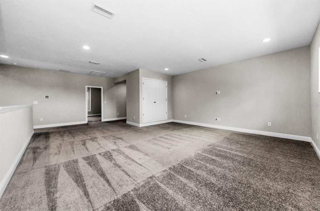 For Sale: $895,000 (5 beds, 4 baths, 3546 Square Feet)