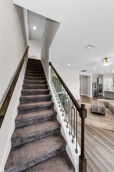 For Sale: $895,000 (5 beds, 4 baths, 3546 Square Feet)