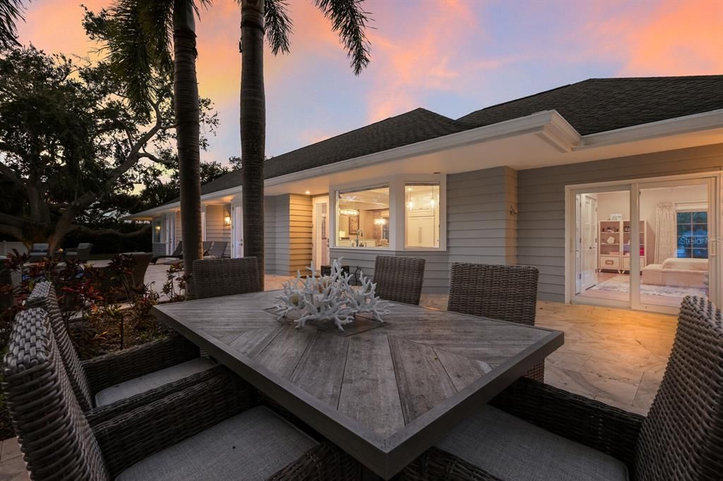 待售: $3,499,000 (4 贝兹, 4 浴室, 3464 平方英尺)