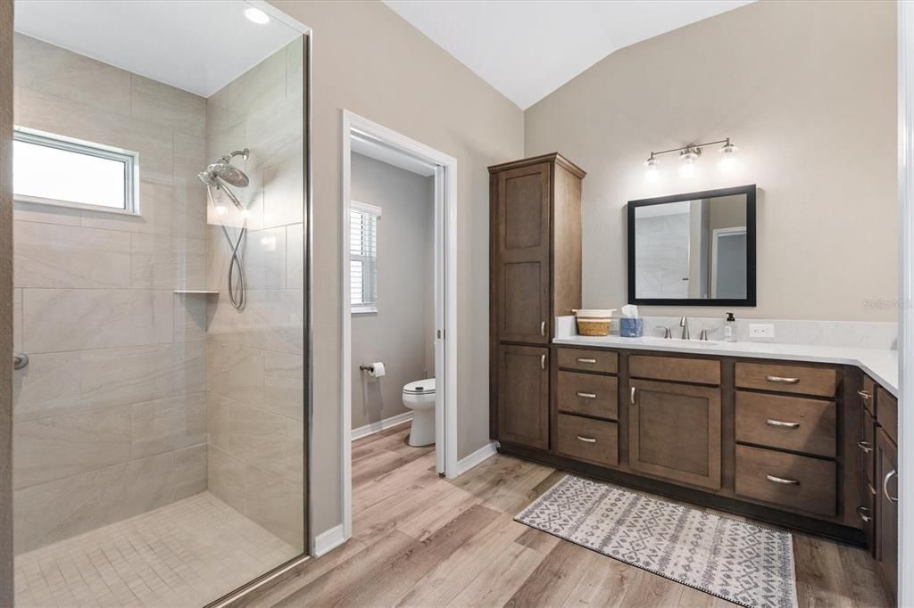 待售: $599,000 (3 贝兹, 2 浴室, 1950 平方英尺)