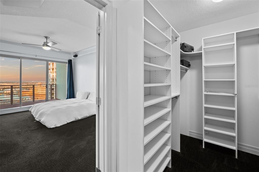 For Rent: $7,200 (3 beds, 3 baths, 2161 Square Feet)