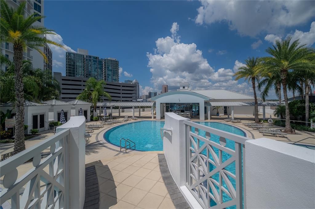 For Rent: $7,200 (3 beds, 3 baths, 2161 Square Feet)