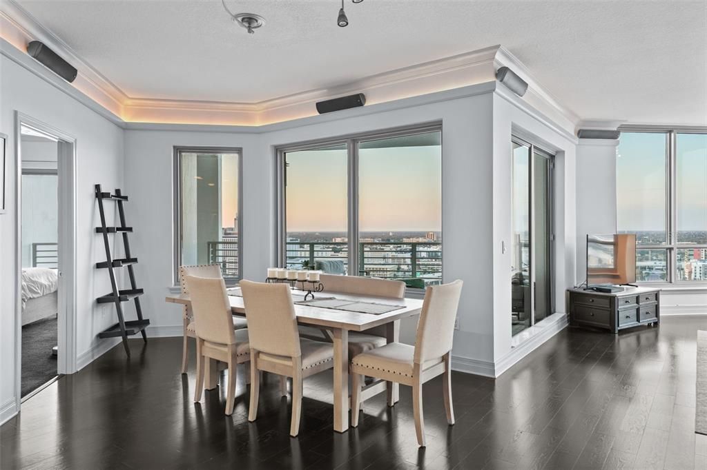 For Rent: $7,200 (3 beds, 3 baths, 2161 Square Feet)