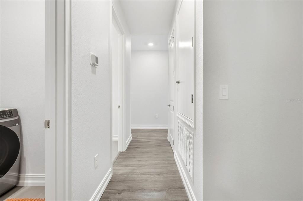 En Venta: $469,900 (4 camas, 2 baños, 2146 Pies cuadrados)