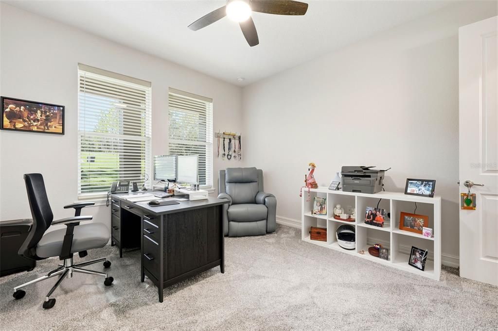 En Venta: $469,900 (4 camas, 2 baños, 2146 Pies cuadrados)