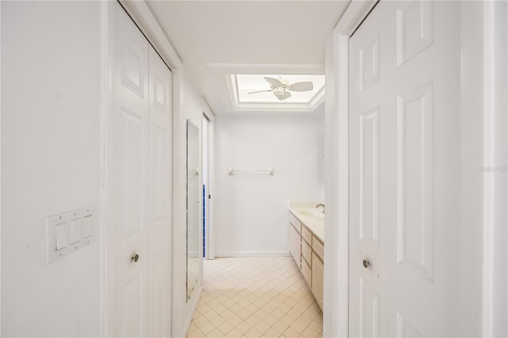 待售: $344,000 (3 贝兹, 2 浴室, 1721 平方英尺)