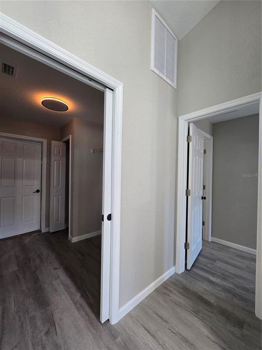 合同活跃: $255,000 (3 贝兹, 2 浴室, 1380 平方英尺)