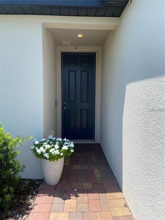 For Sale: $295,000 (3 beds, 2 baths, 1734 Square Feet)