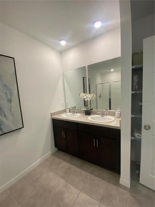 For Sale: $295,000 (3 beds, 2 baths, 1734 Square Feet)