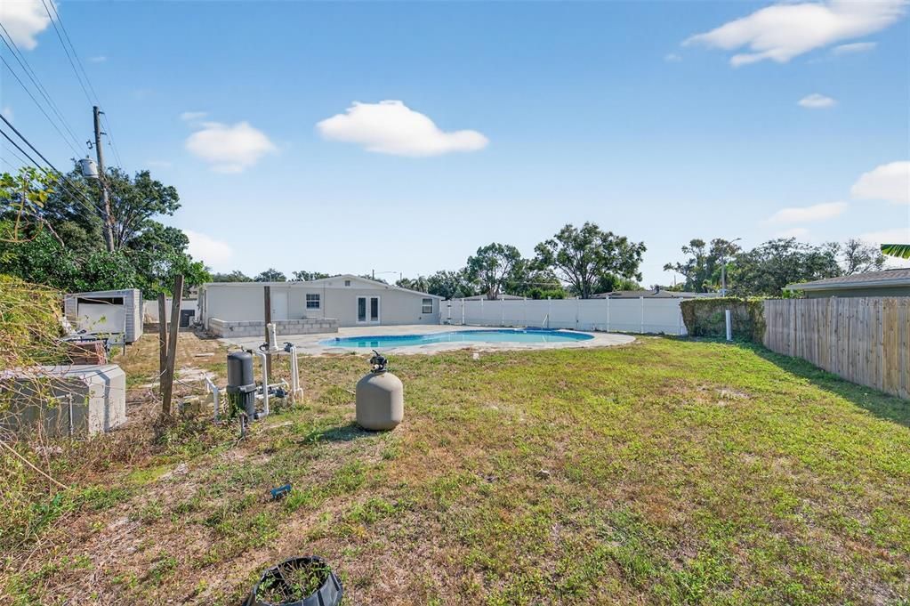 For Sale: $540,000 (4 beds, 2 baths, 1734 Square Feet)