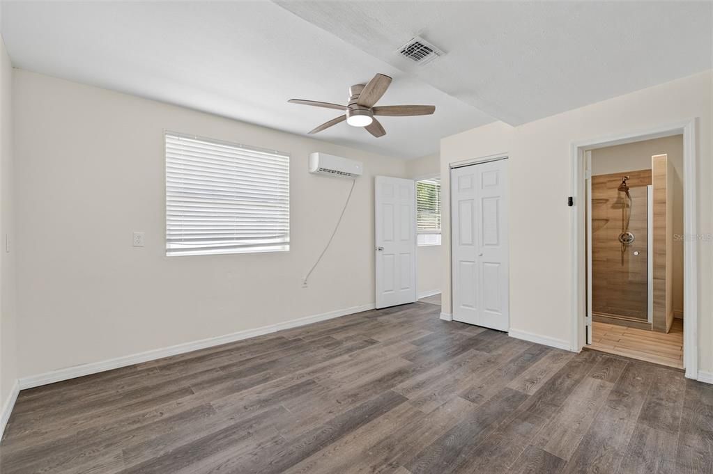 For Sale: $540,000 (4 beds, 2 baths, 1734 Square Feet)