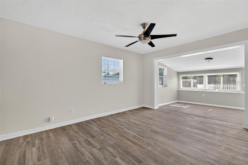 For Sale: $540,000 (4 beds, 2 baths, 1734 Square Feet)