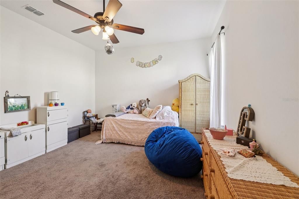 For Sale: $498,000 (4 beds, 3 baths, 3185 Square Feet)