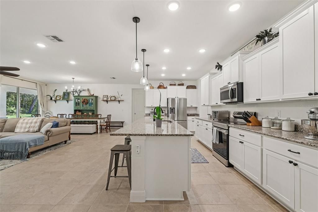 For Sale: $498,000 (4 beds, 3 baths, 3185 Square Feet)