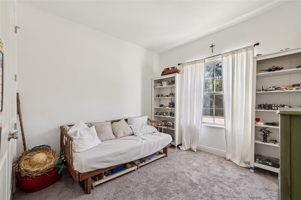 For Sale: $498,000 (4 beds, 3 baths, 3185 Square Feet)