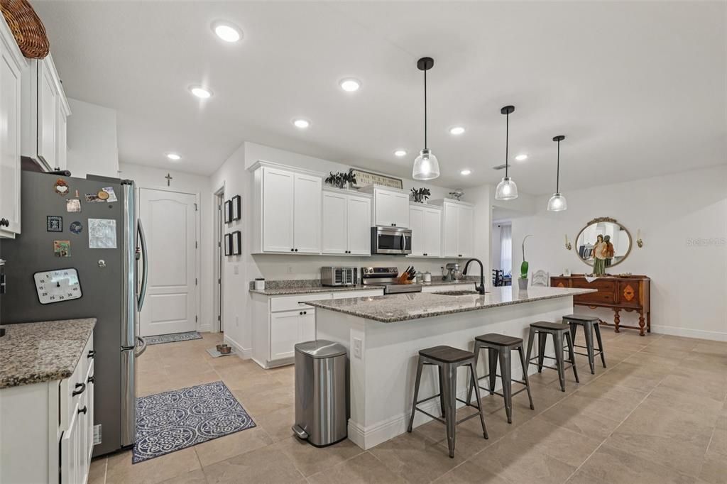 For Sale: $498,000 (4 beds, 3 baths, 3185 Square Feet)