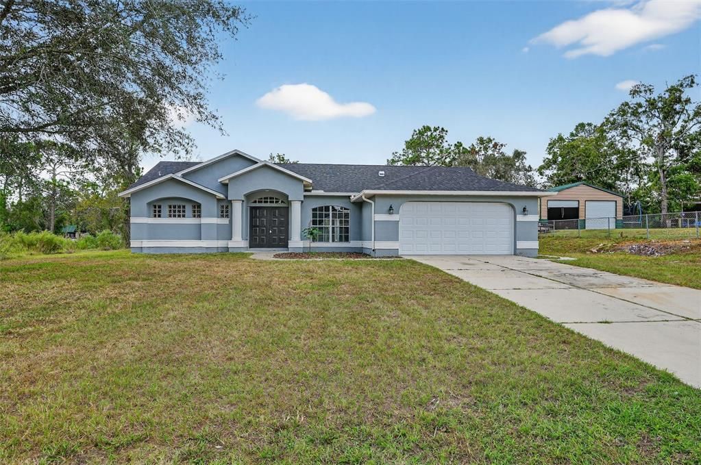 For Sale: $375,000 (3 beds, 2 baths, 2002 Square Feet)