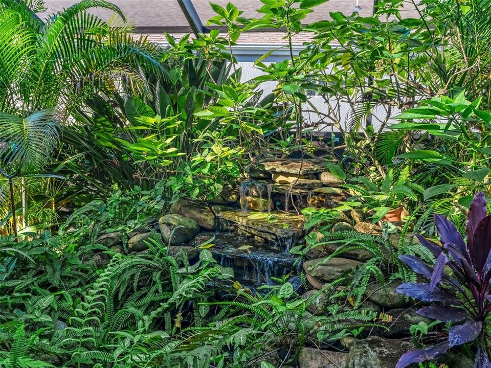 For Sale: $362,000 (3 beds, 2 baths, 1735 Square Feet)