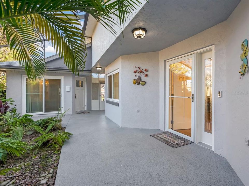 For Sale: $362,000 (3 beds, 2 baths, 1735 Square Feet)