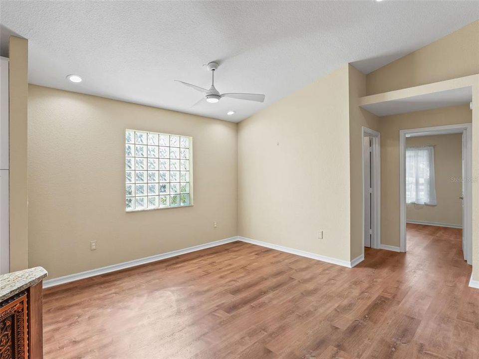 For Sale: $362,000 (3 beds, 2 baths, 1735 Square Feet)