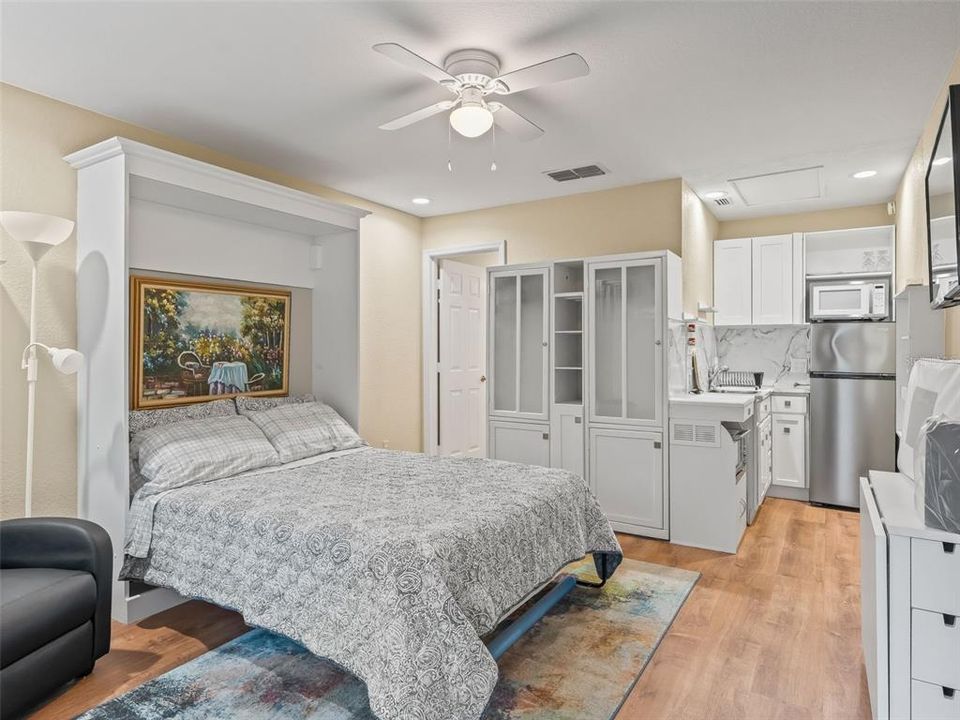 For Sale: $362,000 (3 beds, 2 baths, 1735 Square Feet)