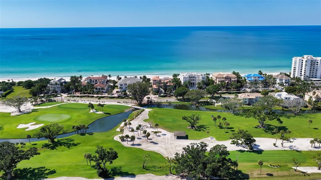 En Venta: $5,455,000 (4 camas, 4 baños, 3976 Pies cuadrados)