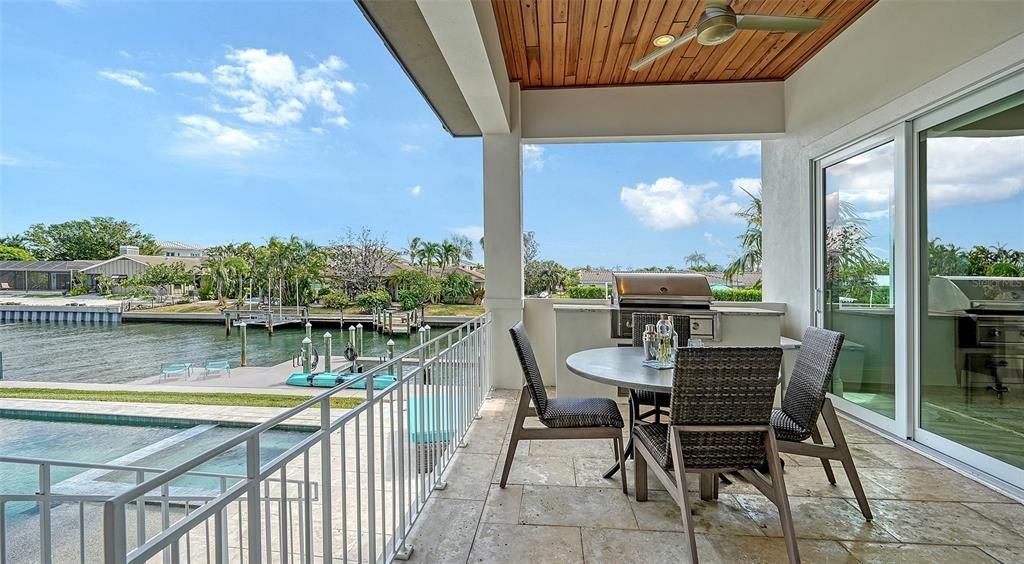 En Venta: $5,455,000 (4 camas, 4 baños, 3976 Pies cuadrados)