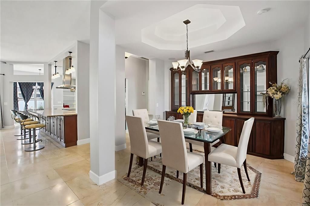 For Sale: $465,999 (3 beds, 2 baths, 1946 Square Feet)