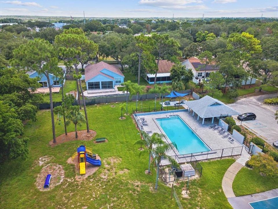 For Sale: $465,999 (3 beds, 2 baths, 1946 Square Feet)