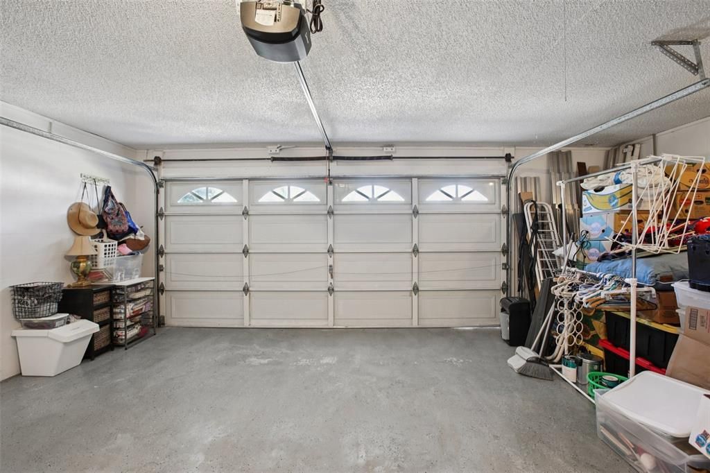 For Sale: $465,999 (3 beds, 2 baths, 1946 Square Feet)