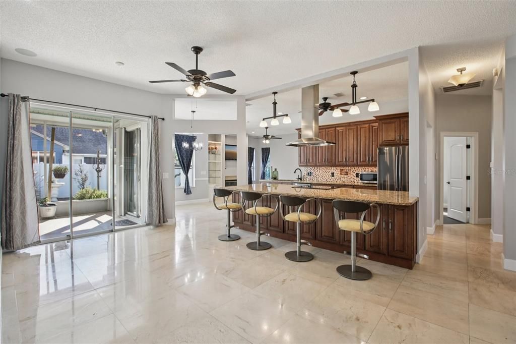 For Sale: $465,999 (3 beds, 2 baths, 1946 Square Feet)