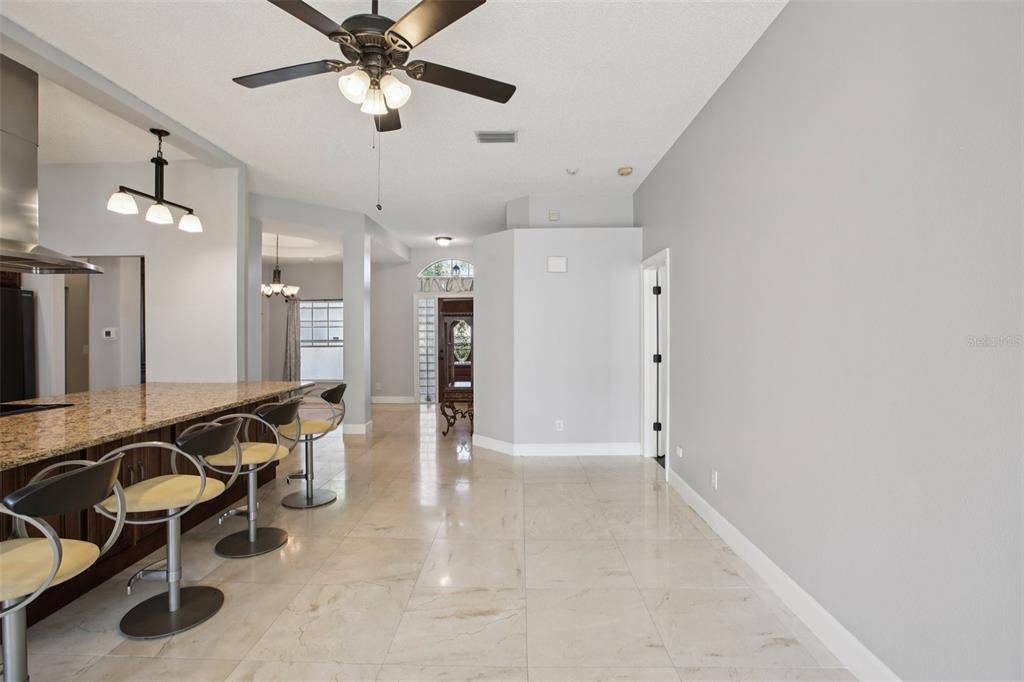 For Sale: $465,999 (3 beds, 2 baths, 1946 Square Feet)