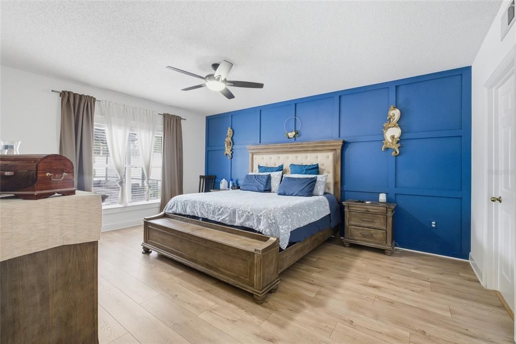 待售: $522,500 (4 贝兹, 4 浴室, 2218 平方英尺)